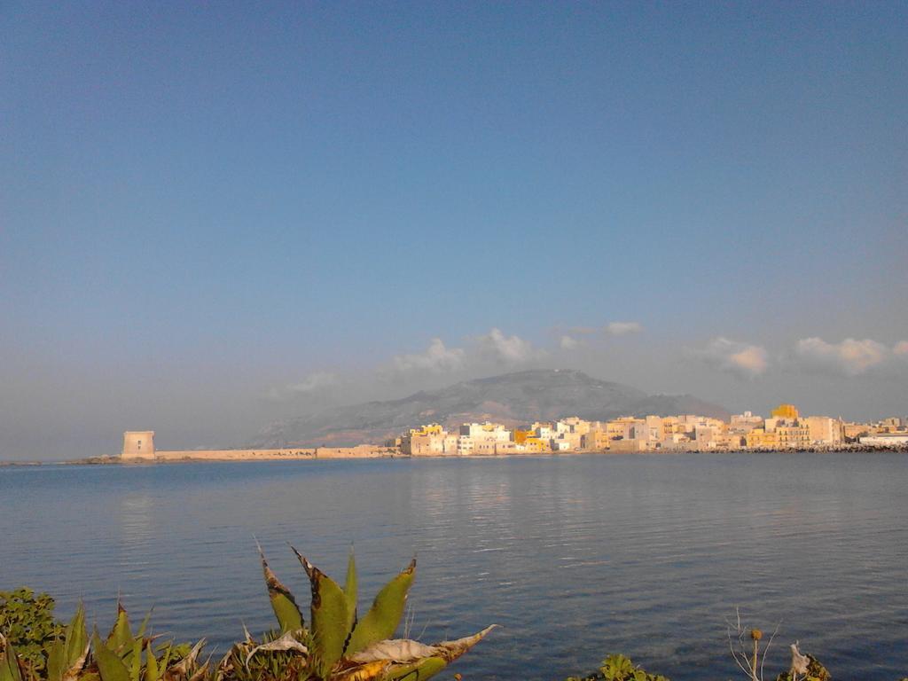 Sole e Fiori di Sicilia Appartamento Valderice Esterno foto